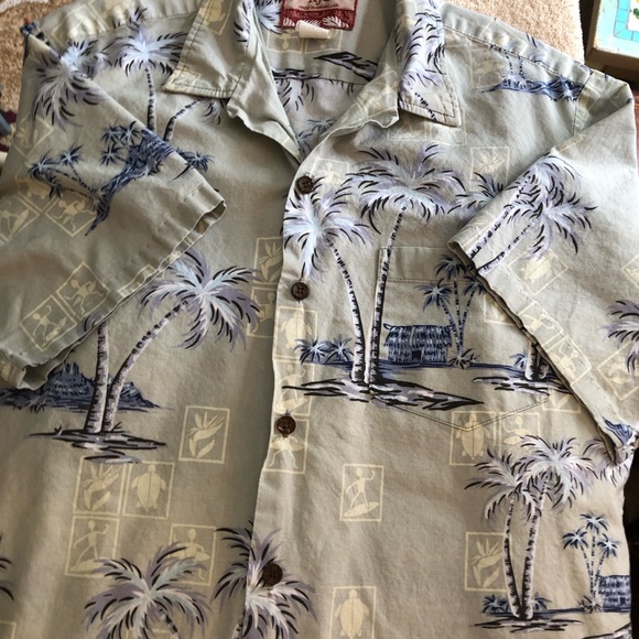Mens Large RJC Hawaiian shirt with pale green background. - Picture 3 of 10